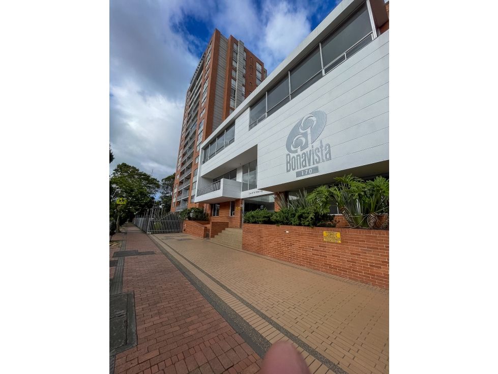 Apartamento en venta Cundinamarca Bogotá Portales Del Norte 77 m2 Habitaciones 3 Baños 2 Garajes 2 Precio $540000000