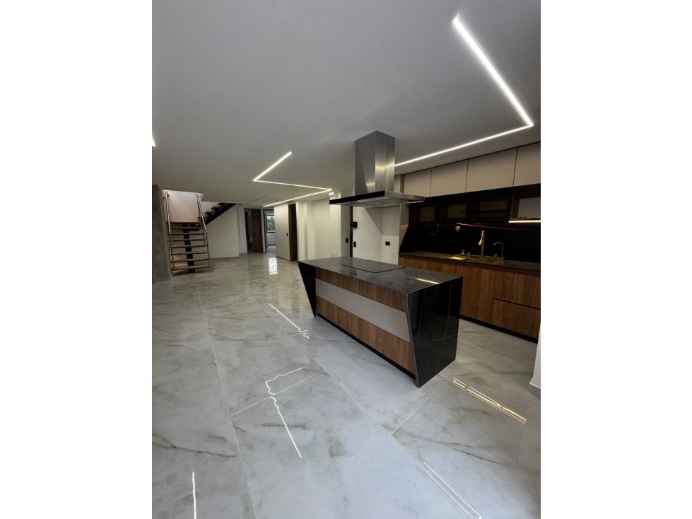 Apartamento en venta Antioquia Medellín Medellín 200 m2 Habitaciones 4 Baños 3 Garajes 2 Precio $1400000000