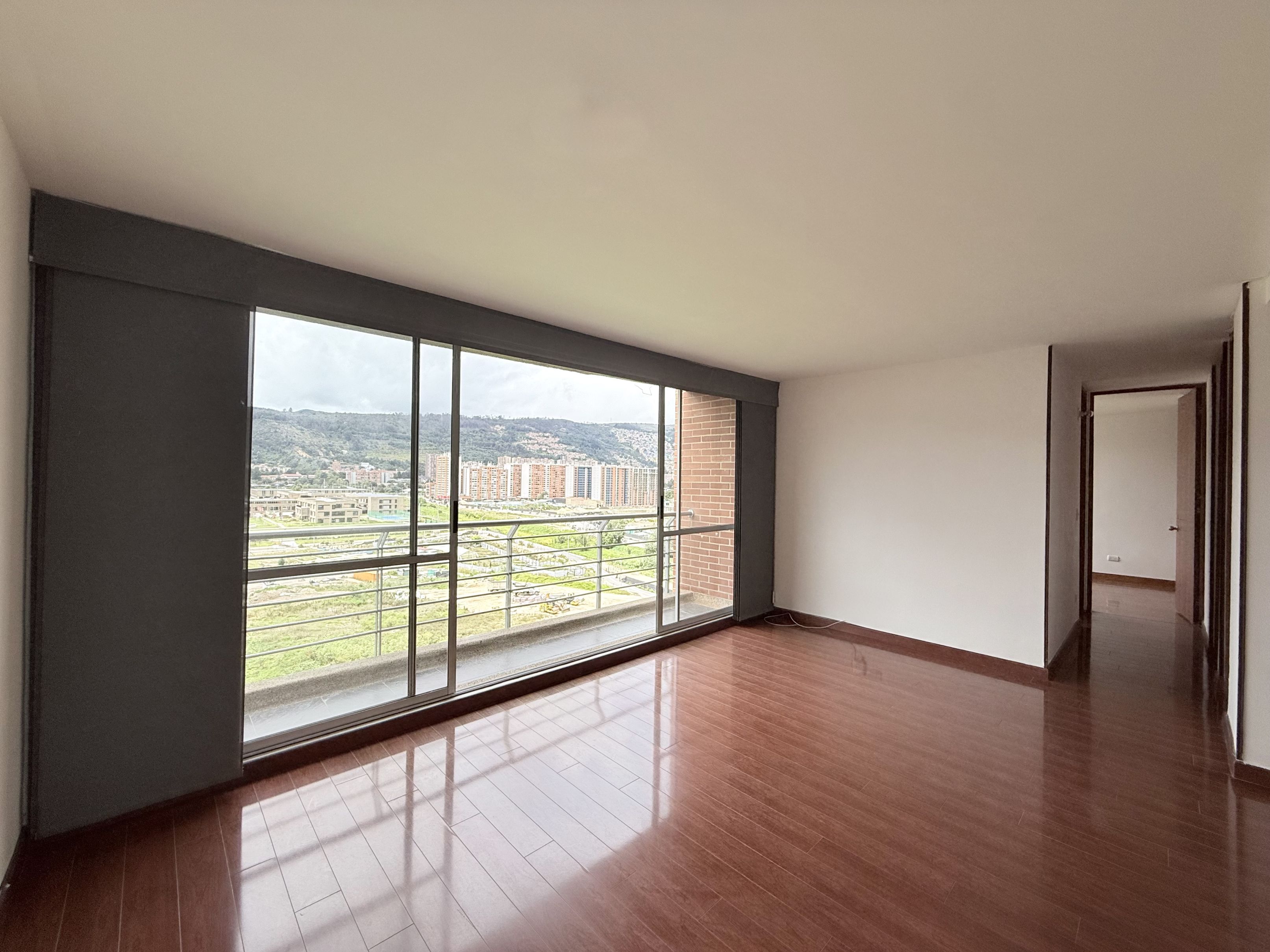 Apartamento en venta Cundinamarca Bogotá San Antonio Nor - Occidental 79 m2 Habitaciones 3 Baños 2 Garajes 2 Precio $489000000