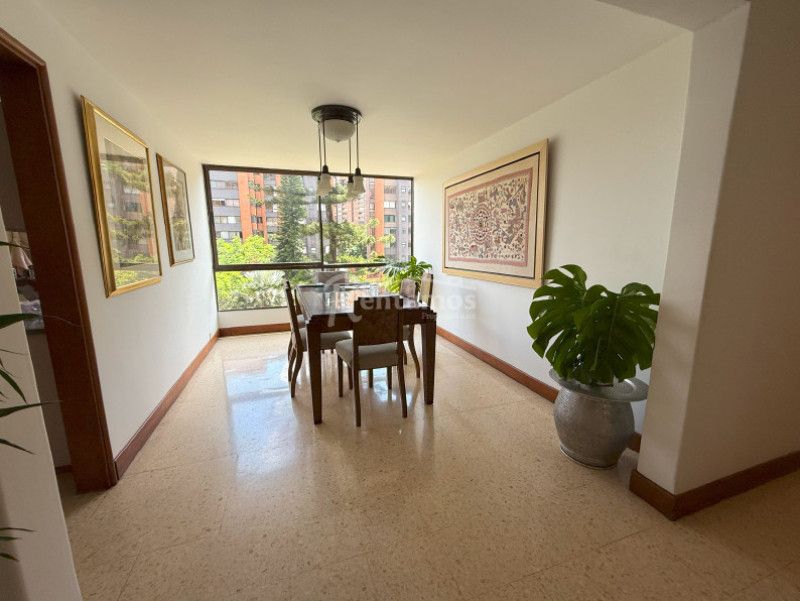 Apartamento en venta Antioquia Medellín Los Balsos No1 170 m2 Habitaciones 3 Baños 3 Garajes 2 Precio $1280000000