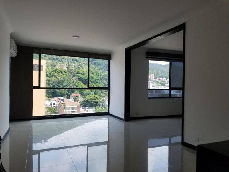 Apartamento en arriendo Valle Del Cauca Cali Granada 60 m2 Habitaciones 1 Baños 1 Garajes 1 Precio $2300000