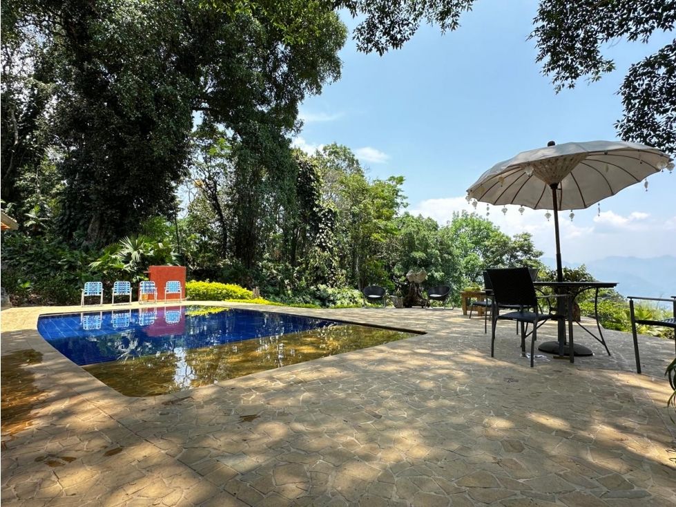 Finca en venta Antioquia Venecia Venecia 400 m2 Habitaciones 4 Baños 4 Garajes 2 Precio $1700000000