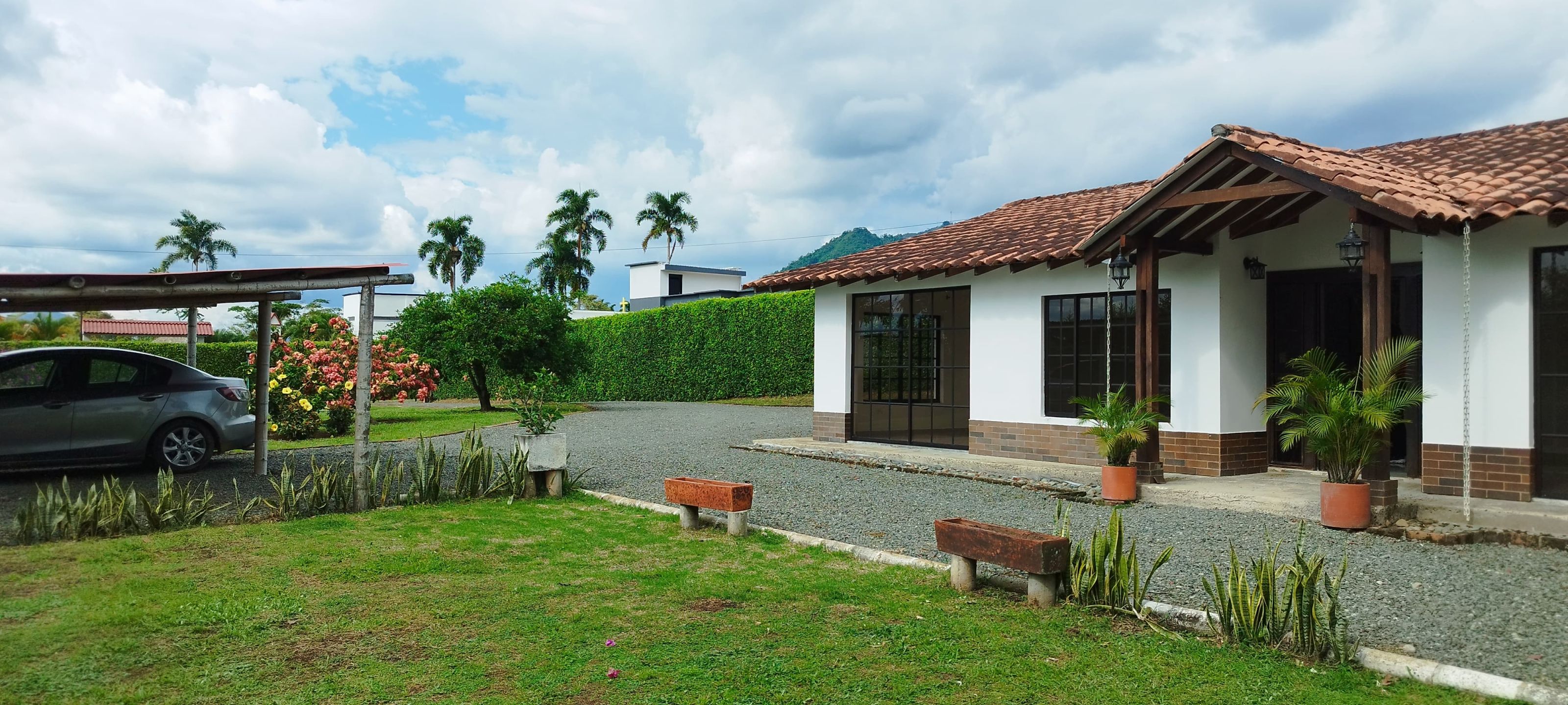 Casa Campestre en arriendo Risaralda Pereira Jardin De Velez Y Velez 225 m2 Habitaciones 4 Baños 4 Garajes 4 Precio $4200000