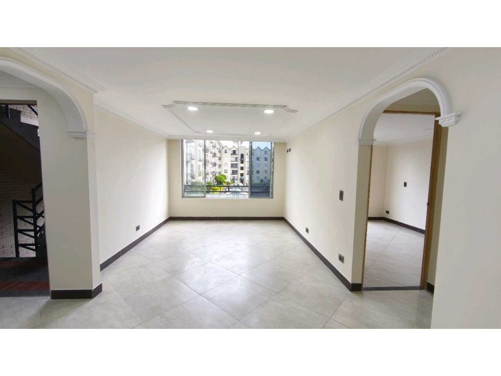 Apartamento en venta Antioquia Envigado Ub Milan Condominio Iv 84 m2 Habitaciones 3 Baños 3 Garajes 1 Precio $550000000