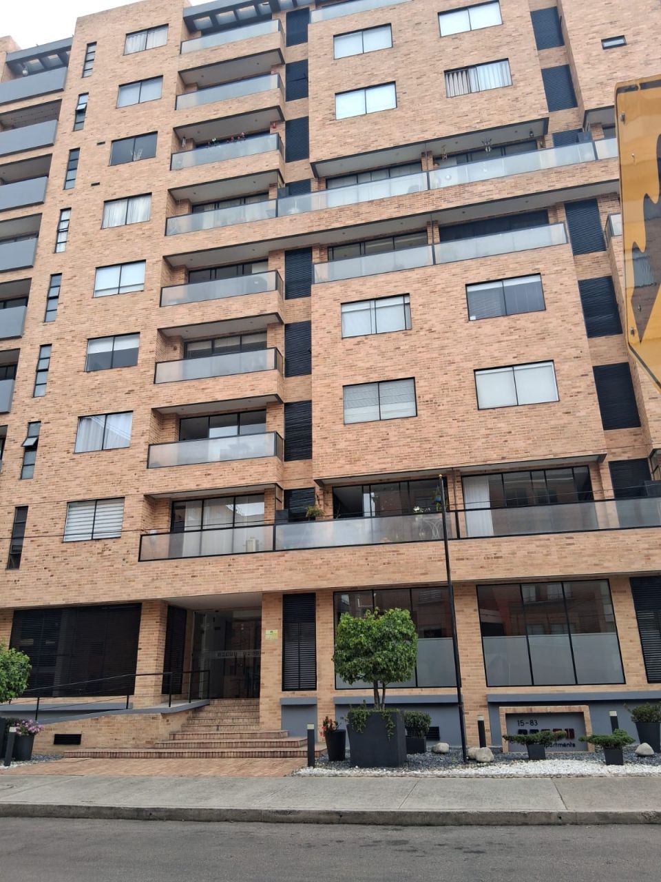 Apartaestudio en arriendo Cundinamarca Bogotá Los Cedritos 60 m2 Habitaciones 1 Baños 2 Garajes 1 Precio $2900000