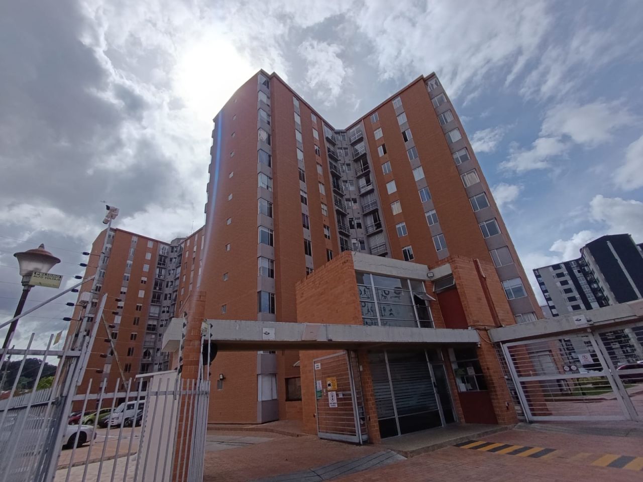 Apartamento en arriendo Cundinamarca Bogotá Gilmar 63 m2 Habitaciones 3 Baños 2 Garajes 1 Precio $2250000