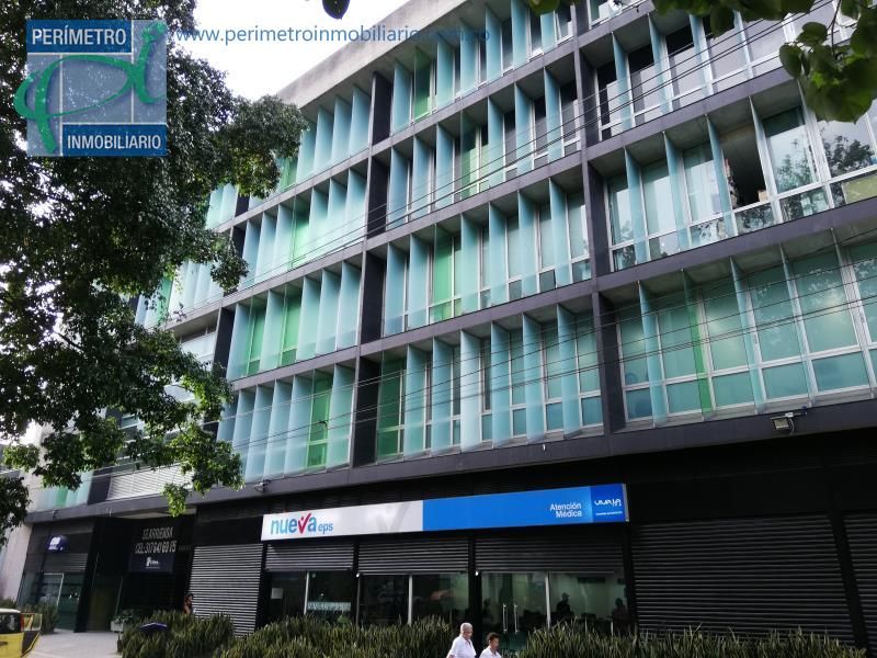 Oficina en arriendo Antioquia Medellín Guayabal 596 m2 Habitaciones 0 Baños 2 Garajes 6 Precio $35697000