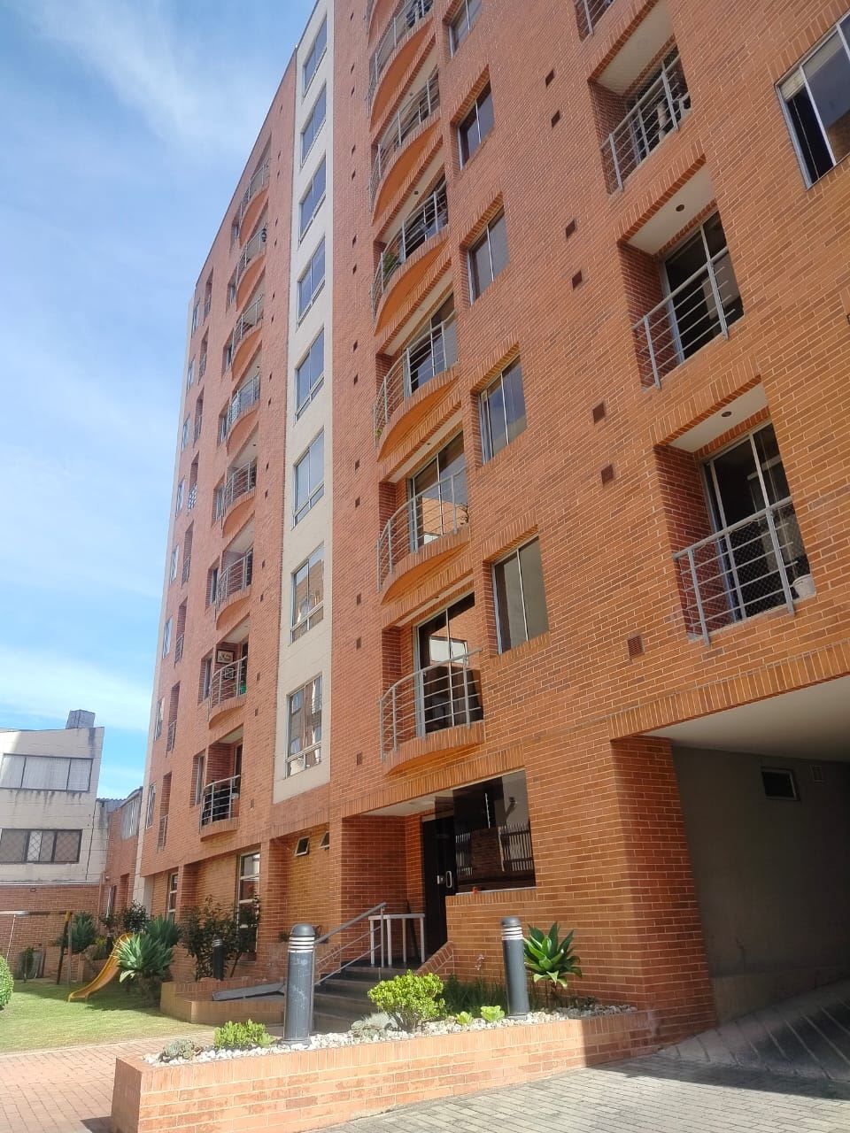 Apartamento en arriendo Cundinamarca Bogotá Acacias Usaquen 100 m2 Habitaciones 3 Baños 2 Garajes 1 Precio $4300000