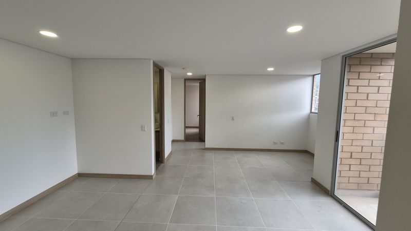 Apartamento en arriendo Antioquia Itagüí Triana 70 m2 Habitaciones 2 Baños 2 Garajes 1 Precio $2500000