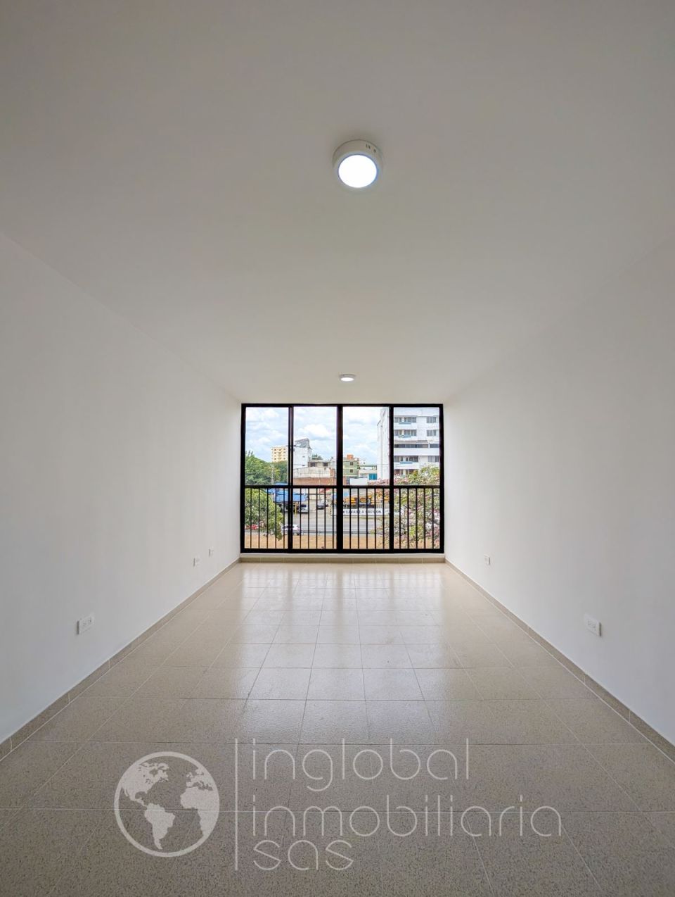 Apartamento en arriendo Valle Del Cauca Cali Camino Real - Los Fundadores 70 m2 Habitaciones 3 Baños 2 Garajes 1 Precio $1700000