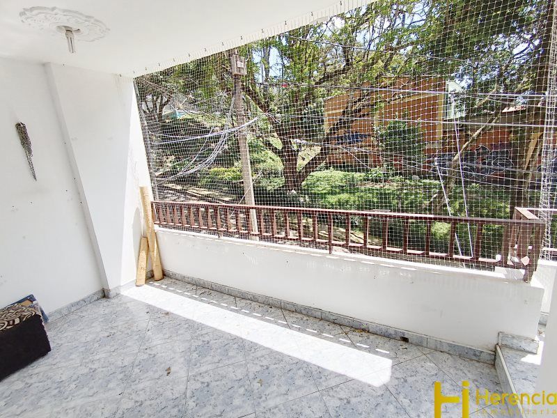 Apartamento en arriendo Antioquia Medellín Tejelo 120 m2 Habitaciones 3 Baños 1 Garajes 0 Precio $1800000
