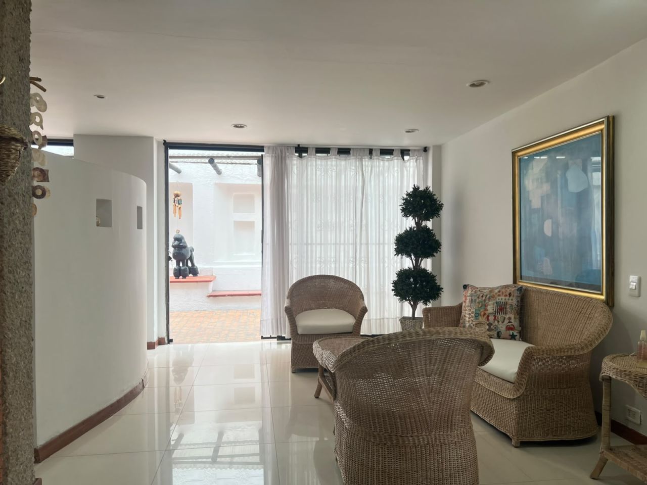Casa en arriendo Antioquia Envigado Asd 160 m2 Habitaciones 2 Baños 3 Garajes 2 Precio $7800000