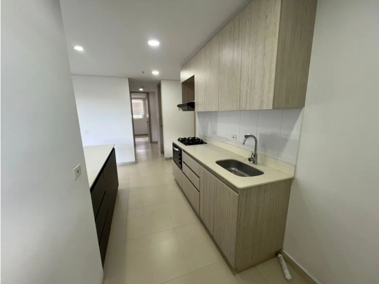 Apartamento en arriendo Antioquia Medellín Villa Tina 80 m2 Habitaciones 3 Baños 2 Garajes 1 Precio $3300000