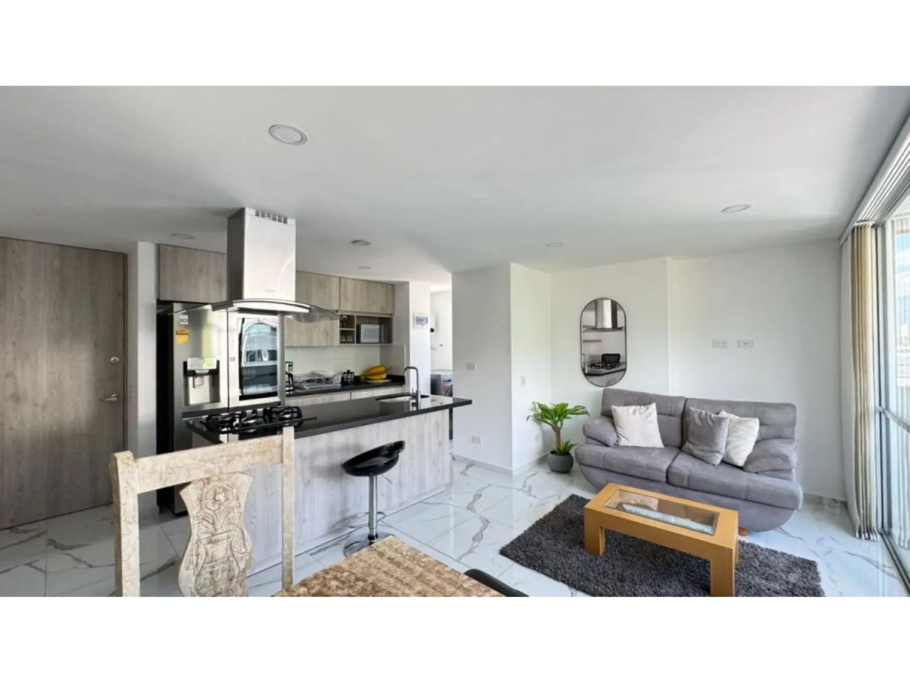 Apartamento en arriendo Antioquia Medellín Perpetuo Socorro 78 m2 Habitaciones 3 Baños 2 Garajes 1 Precio $3240000