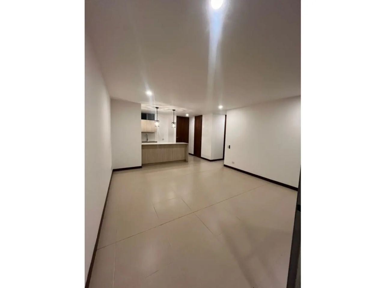 Apartamento en arriendo Antioquia Medellín La Candelaria 96 m2 Habitaciones 3 Baños 3 Garajes 2 Precio $3840000