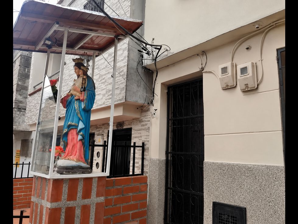 Casa en venta Antioquia Medellín Sucre 119 m2 Habitaciones 4 Baños 2 Garajes 0 Precio $280000000