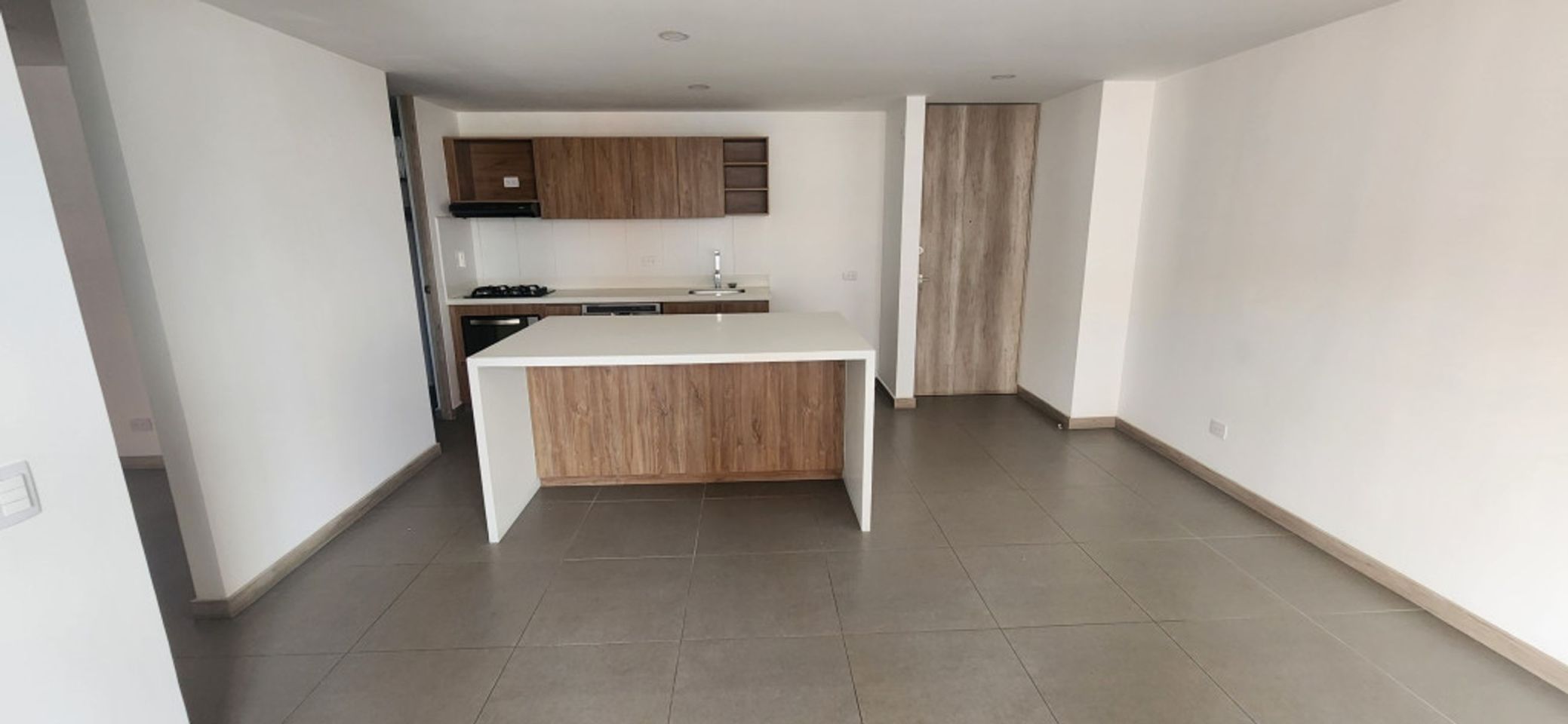 Apartamento en arriendo Antioquia Medellín Villa Carlota 96 m2 Habitaciones 3 Baños 2 Garajes 2 Precio $3420000