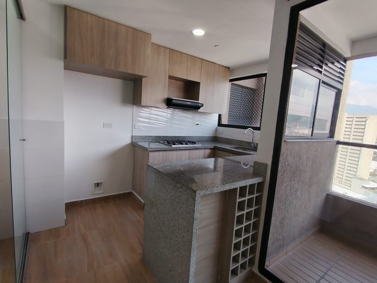 Apartamento en arriendo Antioquia Envigado Las Casitas 90 m2 Habitaciones 2 Baños 2 Garajes 1 Precio $3200000