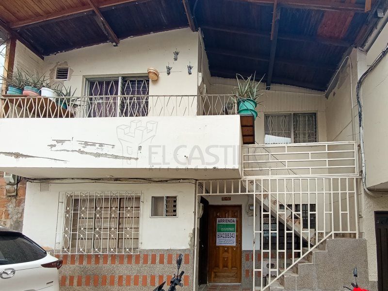 Casa en arriendo Antioquia Medellín La Gloria 113 m2 Habitaciones 3 Baños 2 Garajes 0 Precio $1650000