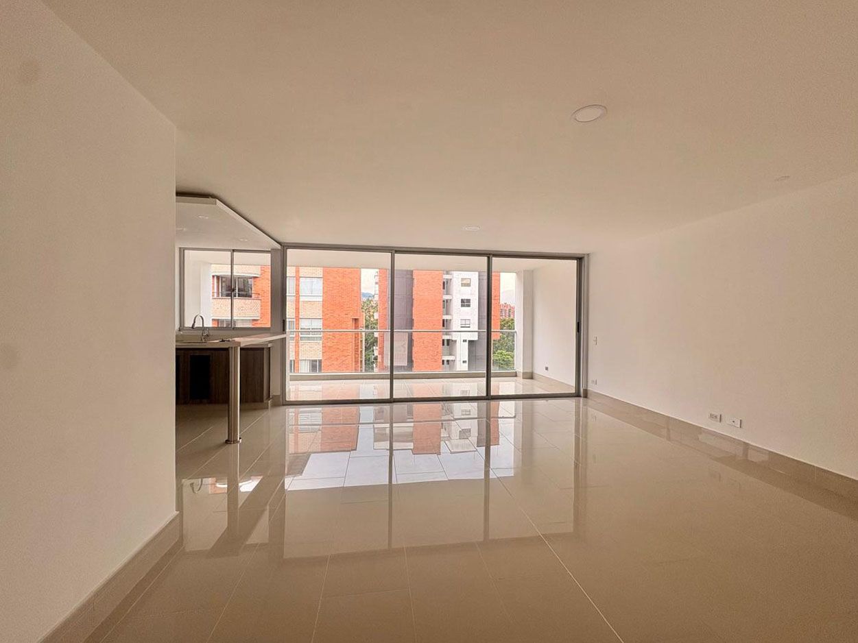 Apartamento en arriendo Antioquia Envigado Bosques De Zúñiga 127 m2 Habitaciones 3 Baños 3 Garajes 2 Precio $5100000