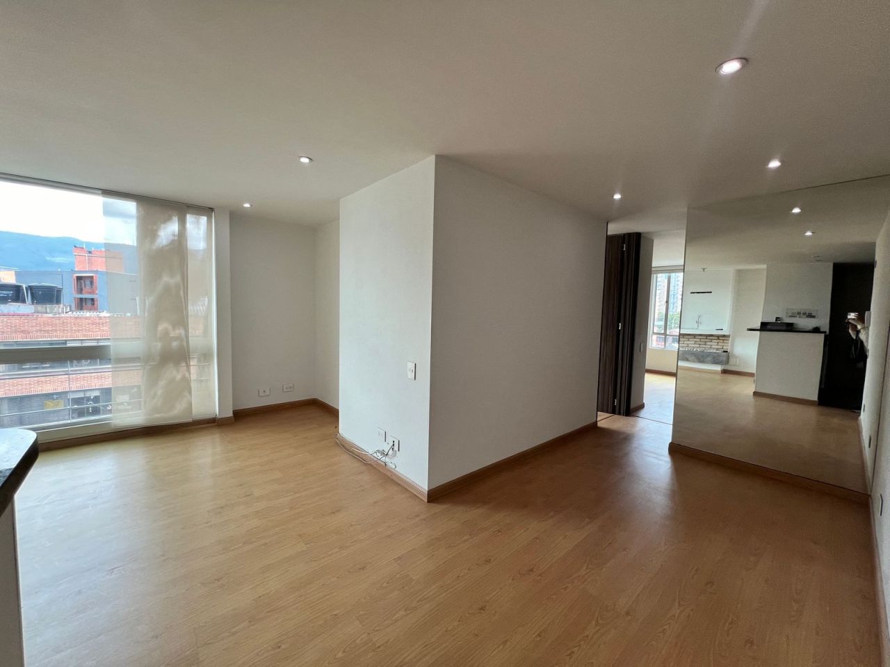 Apartamento en venta Cundinamarca Bogotá Los Cedros 69 m2 Habitaciones 2 Baños 2 Garajes 1 Precio $330000000