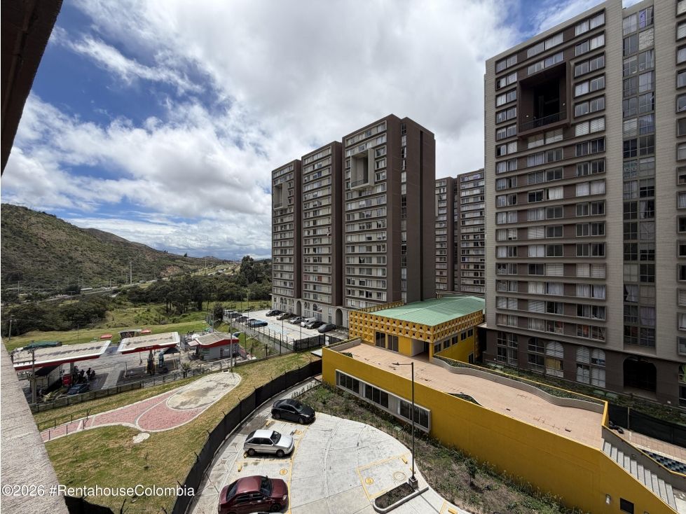 Apartamento en venta Cundinamarca Bogotá Tunjuelito 54 m2 Habitaciones 3 Baños 1 Garajes 0 Precio $260000000