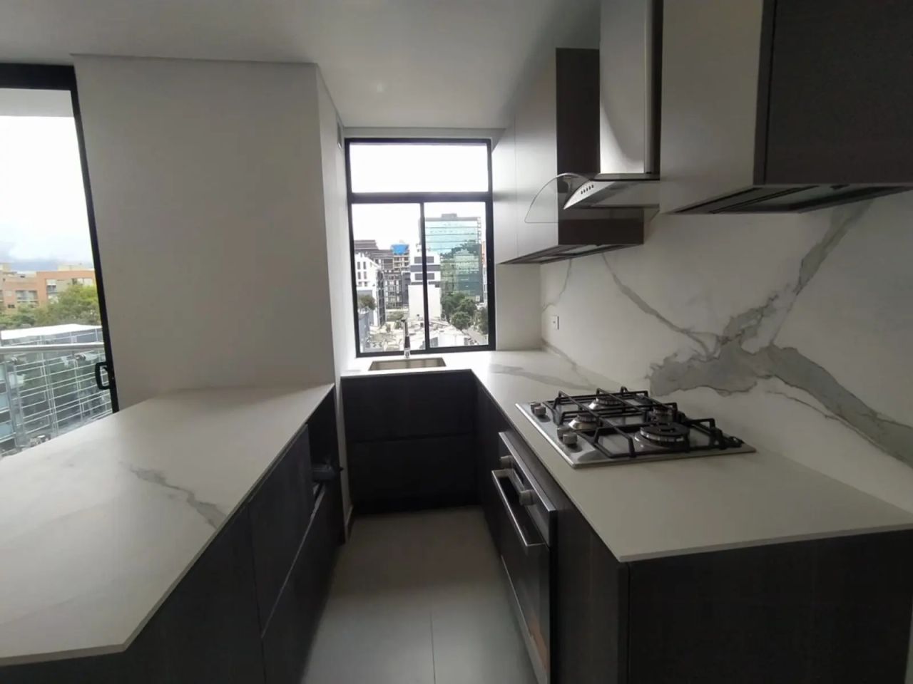 Apartamento en venta Cundinamarca Bogotá Santa Barbara Oriental 48 m2 Habitaciones 1 Baños 1 Garajes 1 Precio $403000000