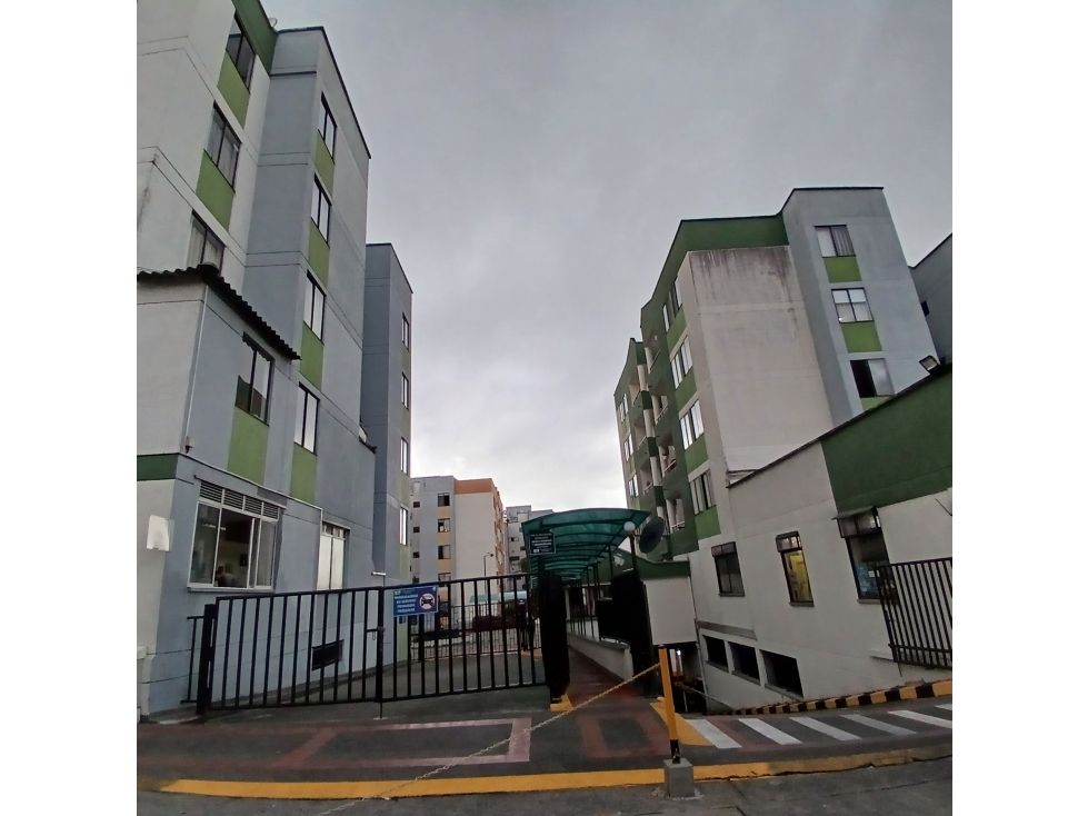 Apartamento en arriendo Quindío Armenia Cr Niza Bulevard 81 m2 Habitaciones 3 Baños 2 Garajes 1 Precio $1870000
