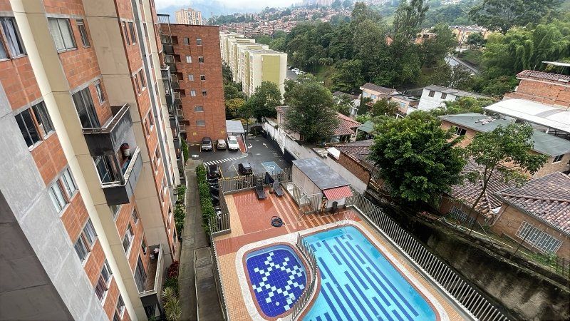 Apartamento en arriendo Antioquia Medellín Aures No1 40 m2 Habitaciones 2 Baños 1 Garajes 0 Precio $1600000
