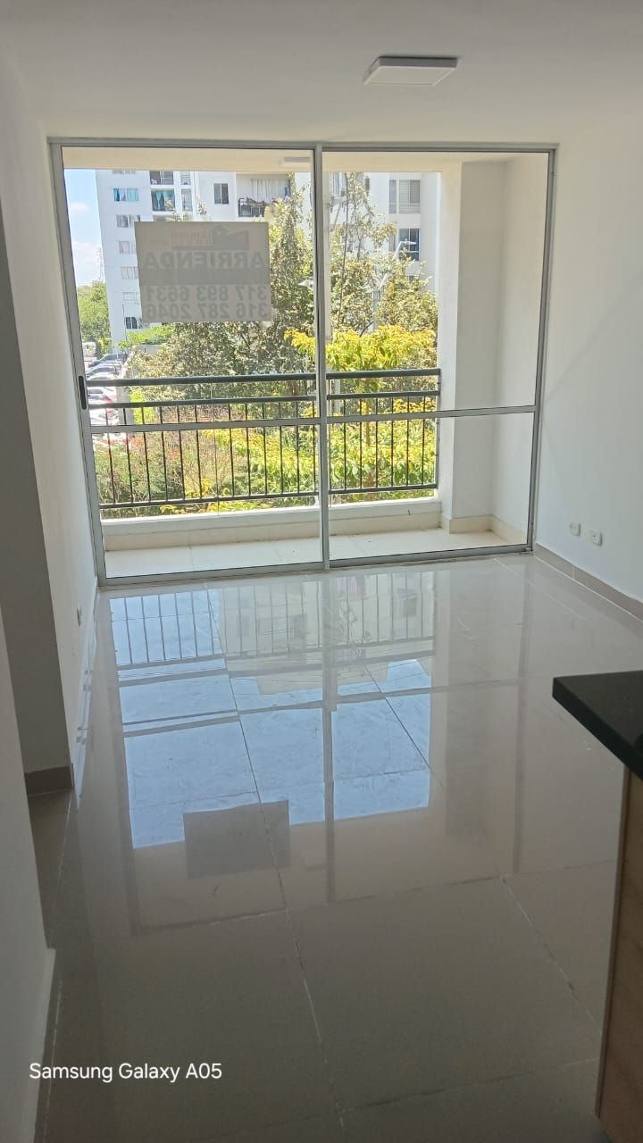 Apartamento en arriendo Valle Del Cauca Cali Conjunto Residencial Canelo 53 m2 Habitaciones 2 Baños 2 Garajes 0 Precio $1500000