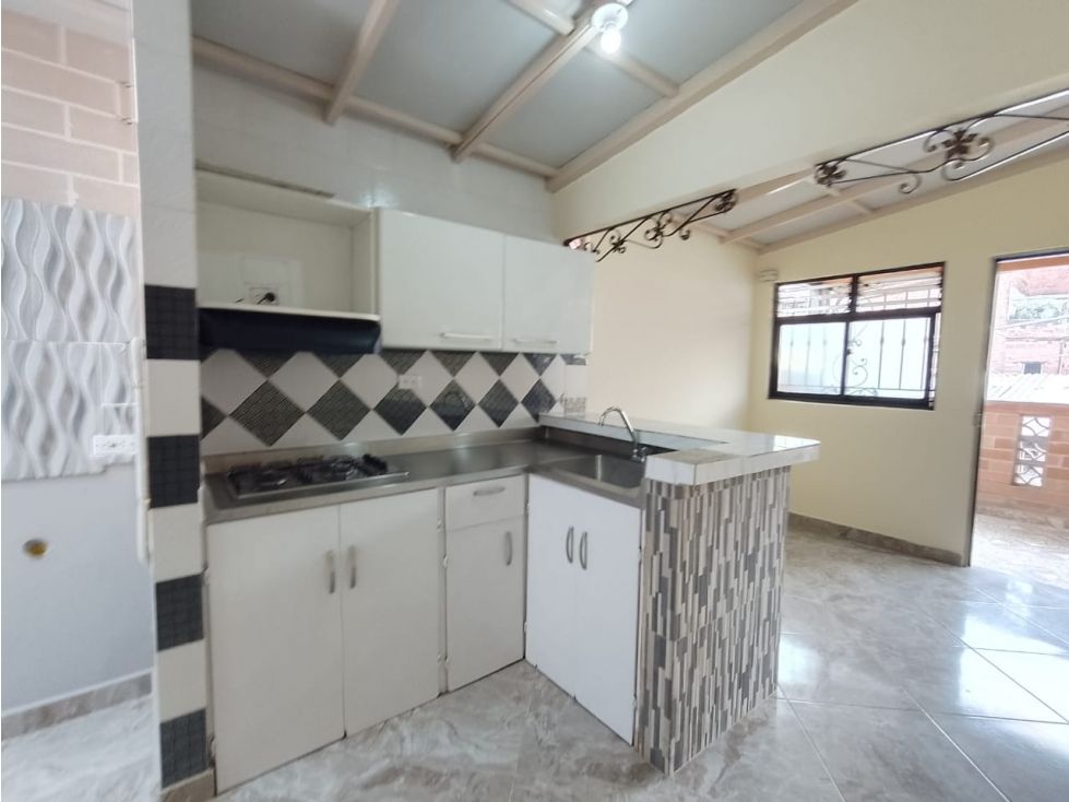 Apartamento en arriendo Antioquia Medellín El Salvador 60 m2 Habitaciones 3 Baños 1 Garajes 0 Precio $1680000