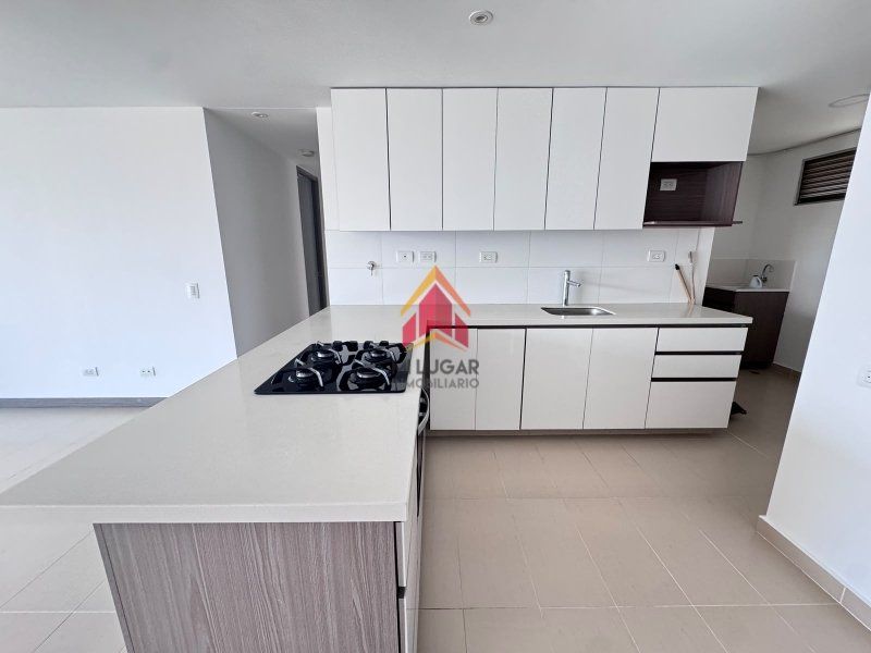 Apartamento en arriendo Antioquia Envigado Pontevedra 105 m2 Habitaciones 3 Baños 2 Garajes 2 Precio $5400000
