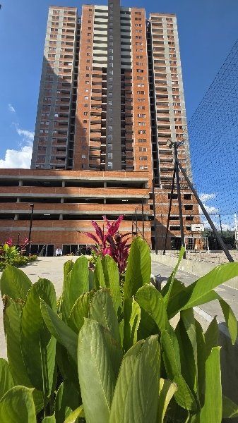 Apartamento en venta Antioquia Itagüí Ditaires 70 m2 Habitaciones 3 Baños 2 Garajes 1 Precio $550000000