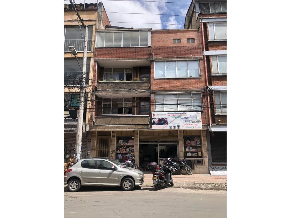 Edificio en venta Cundinamarca Bogotá Cundinamarca 5000 m2 Habitaciones 9 Baños 7 Garajes 0 Precio $3000000000