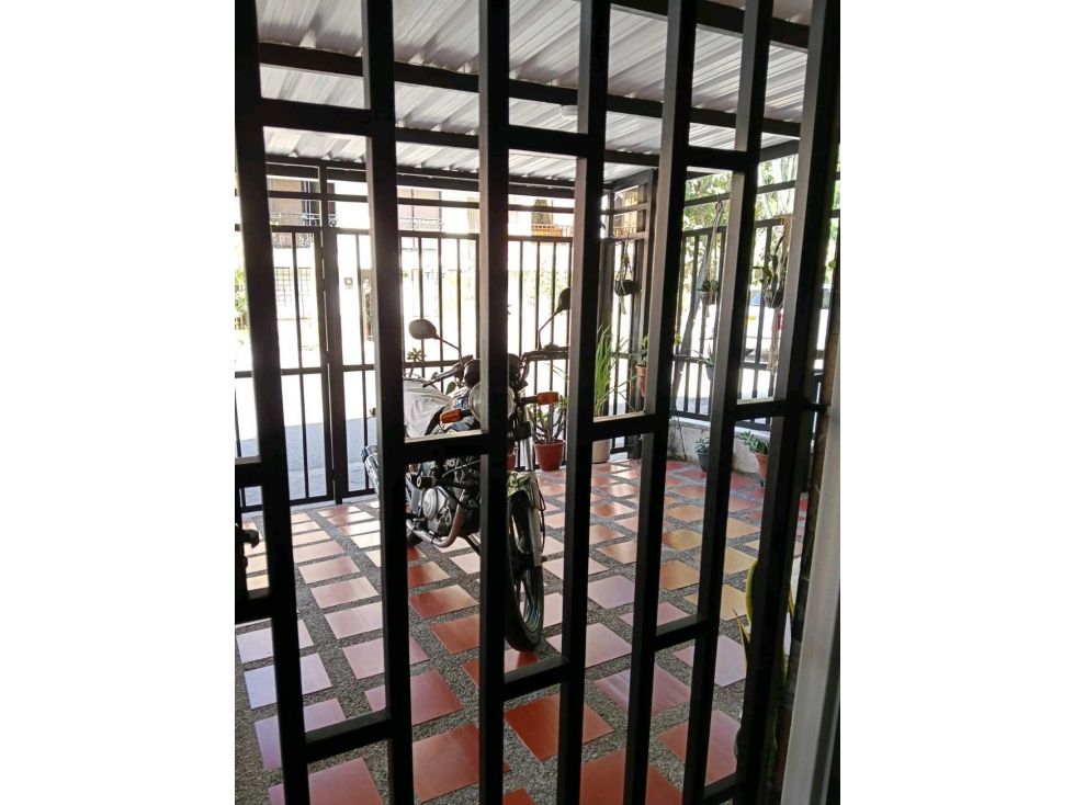 Apartamento en venta Antioquia Bello San José Obrero 72 m2 Habitaciones 3 Baños 1 Garajes 1 Precio $410000000