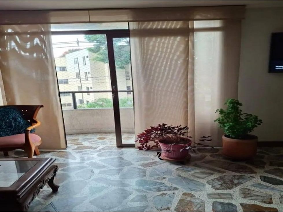 Apartamento en venta Antioquia Medellín Ferreni 107 m2 Habitaciones 4 Baños 2 Garajes 1 Precio $495000000