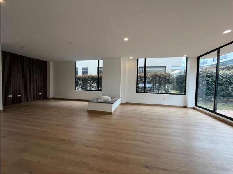 Casa en arriendo Cundinamarca Chía Ub Sidonia 344 m2 Habitaciones 4 Baños 7 Garajes 2 Precio $6500000