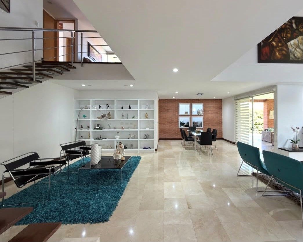 Casa en venta Antioquia Envigado Asd 360 m2 Habitaciones 3 Baños 4 Garajes 4 Precio $3200000000