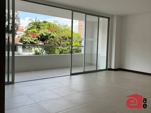 Casa en venta Antioquia Medellín Estadio 142 m2 Habitaciones 3 Baños 3 Garajes 2 Precio $830000000