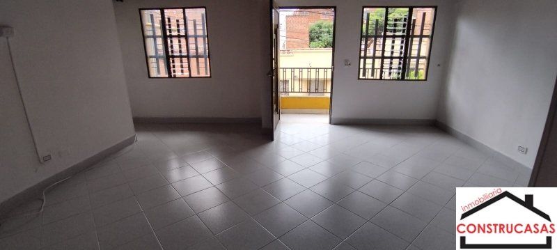 Apartamento en arriendo Antioquia Medellín La Floresta 90 m2 Habitaciones 4 Baños 2 Garajes 0 Precio $3000000