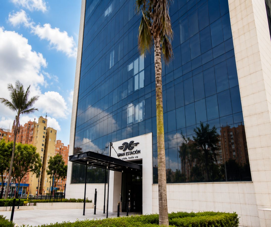 Local en venta Cundinamarca Bogotá Ciudad Salitre Nor-oriental 246 m2 Habitaciones 0 Baños 0 Garajes 0 Precio $5252000000
