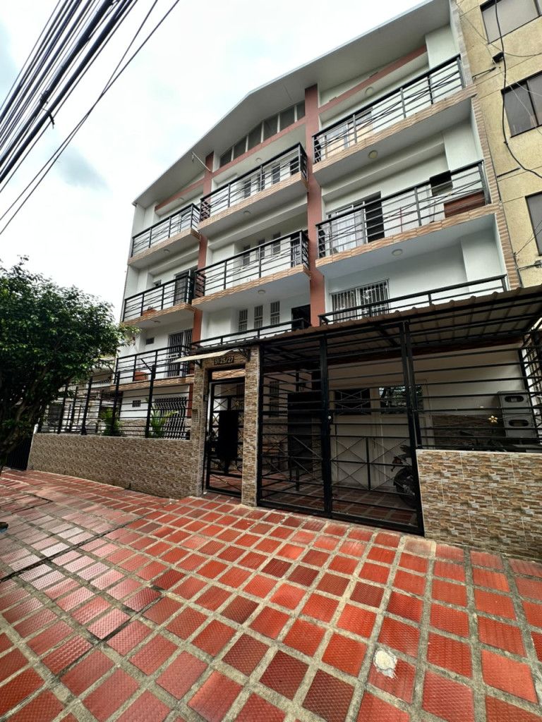 Apartaestudio en arriendo Valle Del Cauca Cali San Fernando Nuevo 40 m2 Habitaciones 1 Baños 1 Garajes 0 Precio $1250000