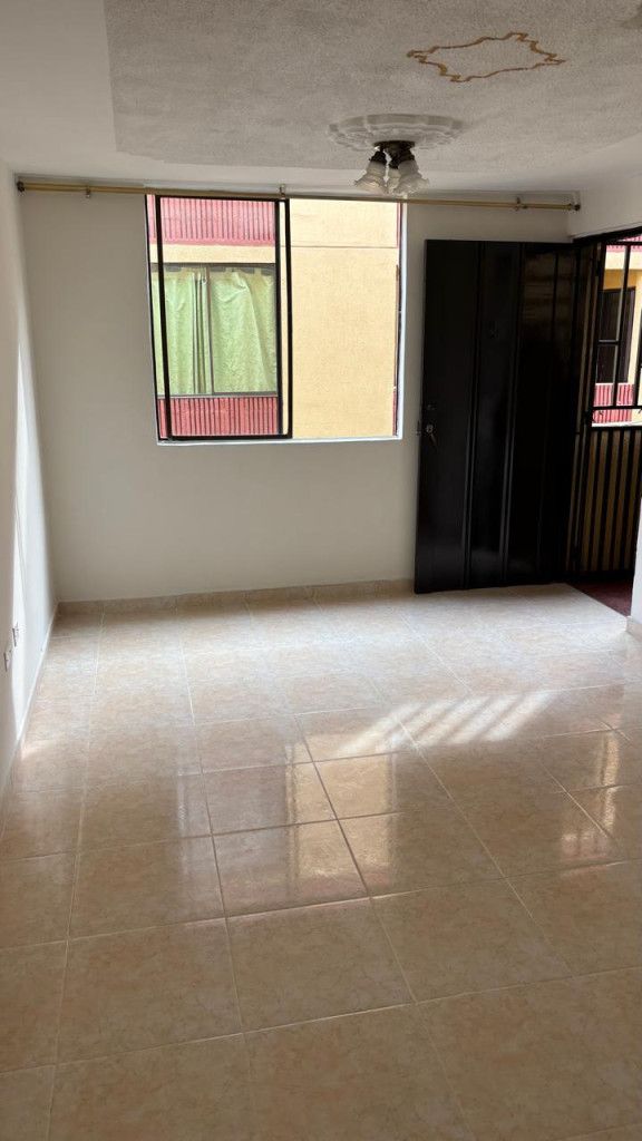 Apartamento en arriendo Valle Del Cauca Cali Sector Puente Del Comercio 60 m2 Habitaciones 3 Baños 1 Garajes 0 Precio $850000