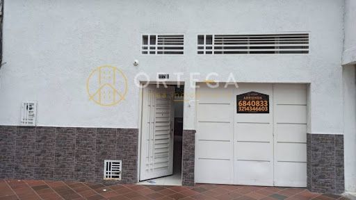 Casa en arriendo Santander Bucaramanga Universidad 100 m2 Habitaciones 3 Baños 2 Garajes 1 Precio $2600000