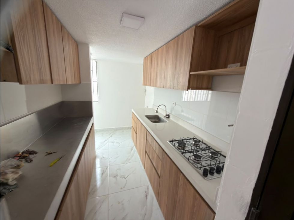 Apartamento en arriendo Antioquia Medellín Cataluña 90 m2 Habitaciones 3 Baños 2 Garajes 1 Precio $2500000
