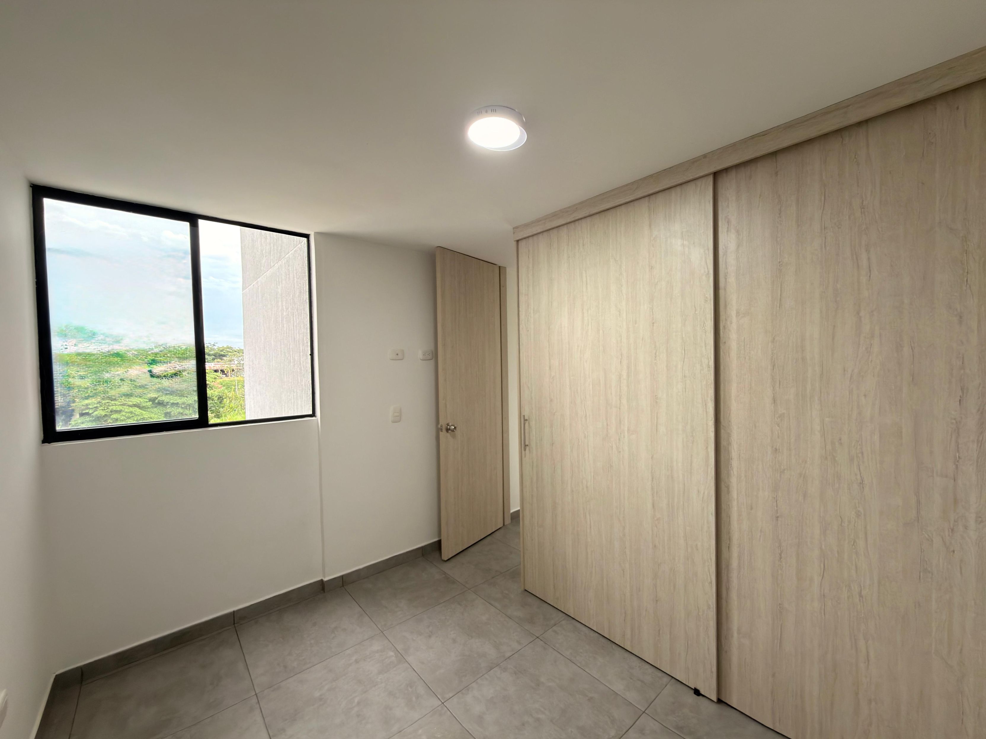 Apartamento en arriendo Risaralda Pereira La Villa 50 m2 Habitaciones 2 Baños 2 Garajes 1 Precio $1400000