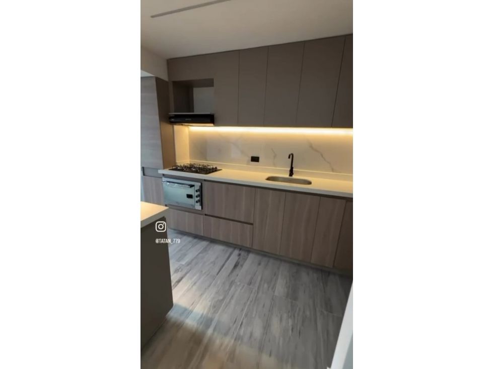 Apartamento en arriendo Antioquia Rionegro El Porvenir 50 m2 Habitaciones 3 Baños 2 Garajes 1 Precio $1800000