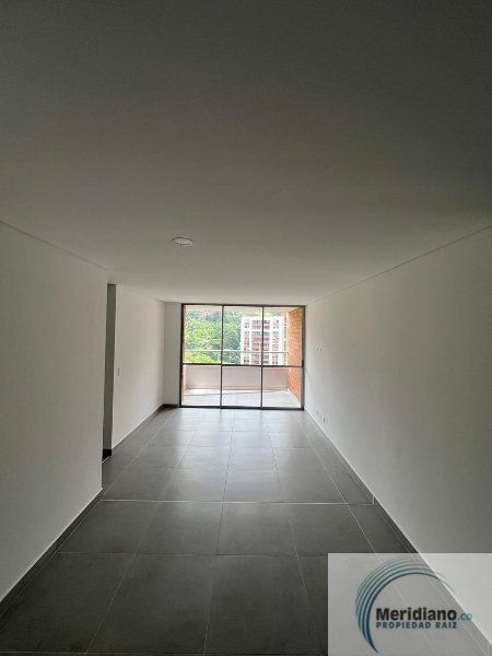 Apartamento en arriendo Antioquia Envigado El Chinguí 83 m2 Habitaciones 3 Baños 2 Garajes 1 Precio $3600000