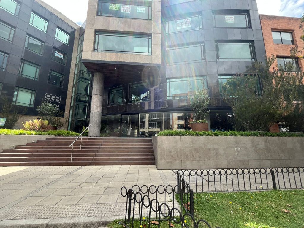 Oficina en venta Cundinamarca Bogotá Chicó Norte 134 m2 Habitaciones 0 Baños 2 Garajes 2 Precio $1100000000