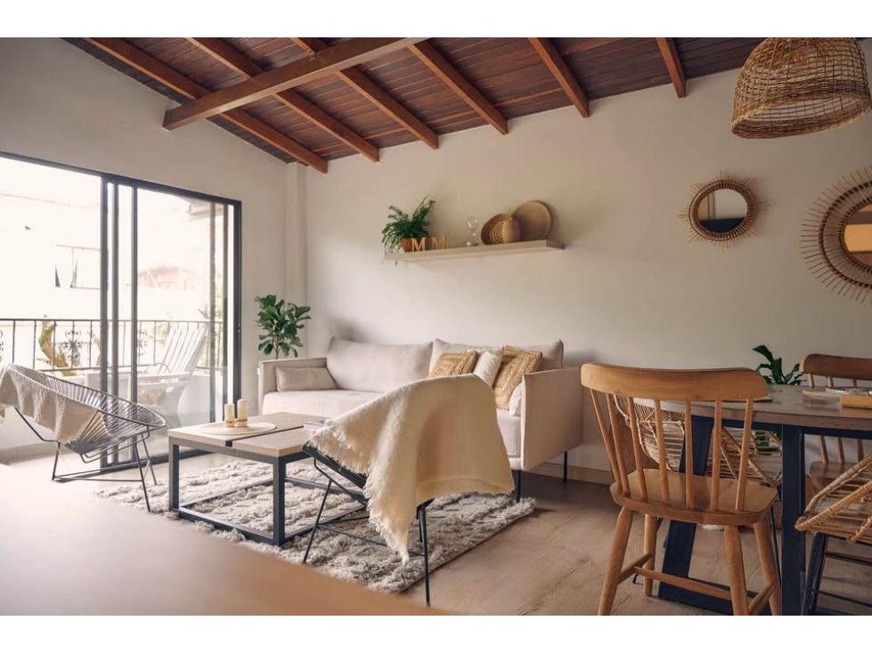 Casa en venta Antioquia Envigado Zona Centro 88 m2 Habitaciones 3 Baños 2 Garajes 0 Precio $490000000